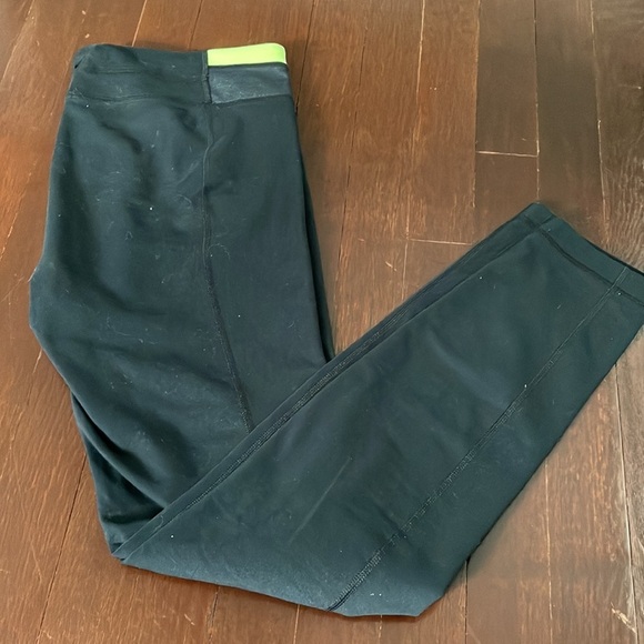 Women's Under Armour Fitted All Season Gear Workout Leggings Large - Picture 9 of 15